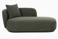 Le Mykonos – Daybed Sculptural & Coussin Cylindrique Vert Sauge